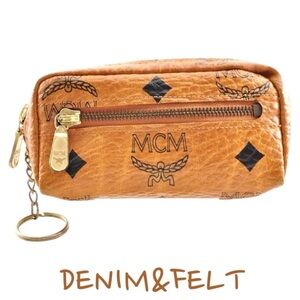 MCM Visetos Leather Brown Gold Logo Zip Coin Case/ Key Pouch | PRELOVED 🤎🤎